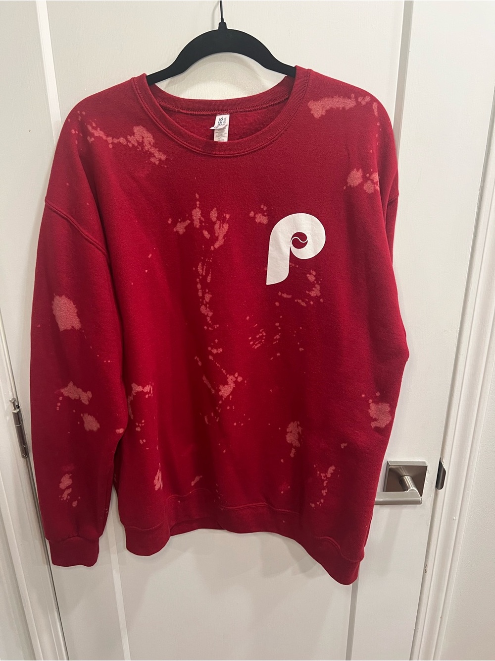 Unbranded Phillies Red Crewneck Sweatshirt with White Logo